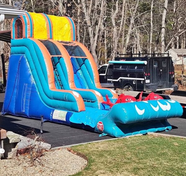 Big Kahuna 18ft Waterslide